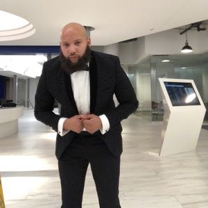 Meet your Posher, Charles